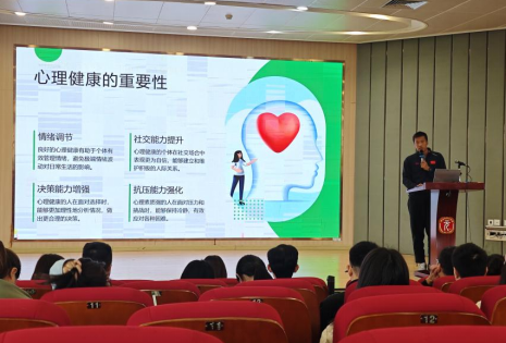 C:/Users/22950/Desktop/新建文件夹/1744178563728.jpg1744178563728